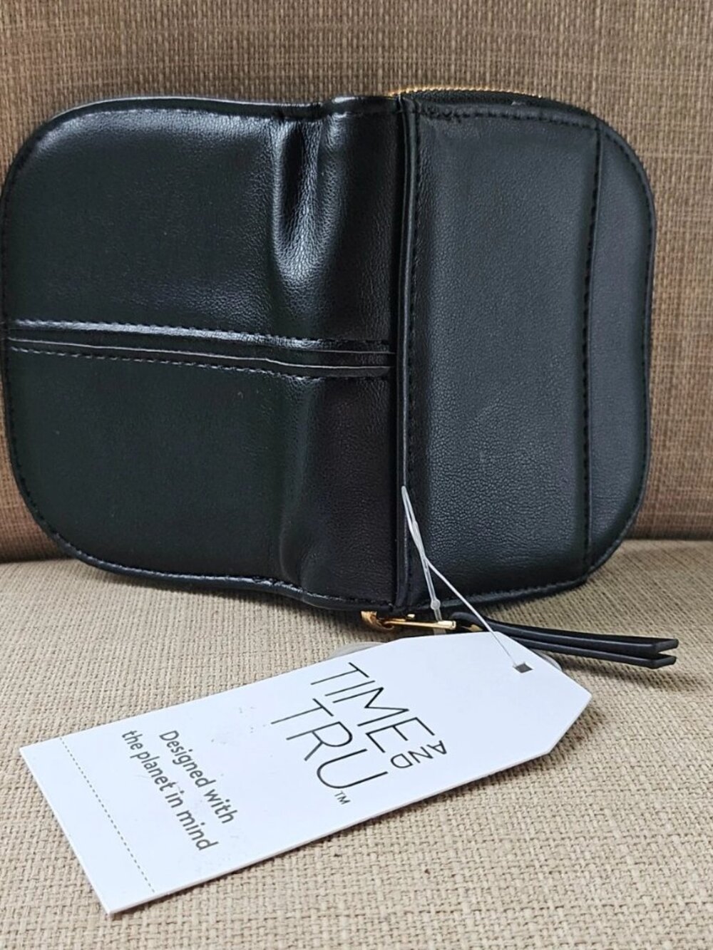 Time and True Women Wallet Black Faux Leather Zip Around Coin Wallet Cardholder - Picture 6 of 12